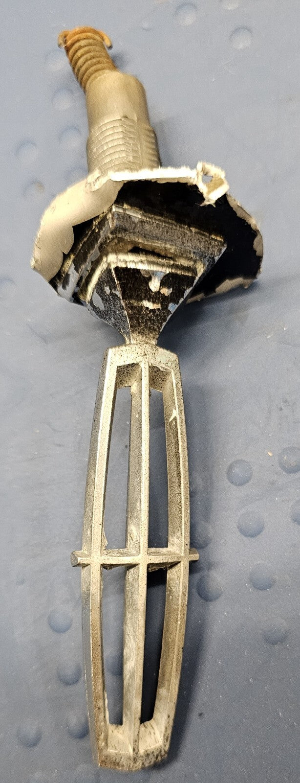 2003-2011 Lincoln Town Car Door Front Center Hood Chrome Emblem Logo Symbol OEM
