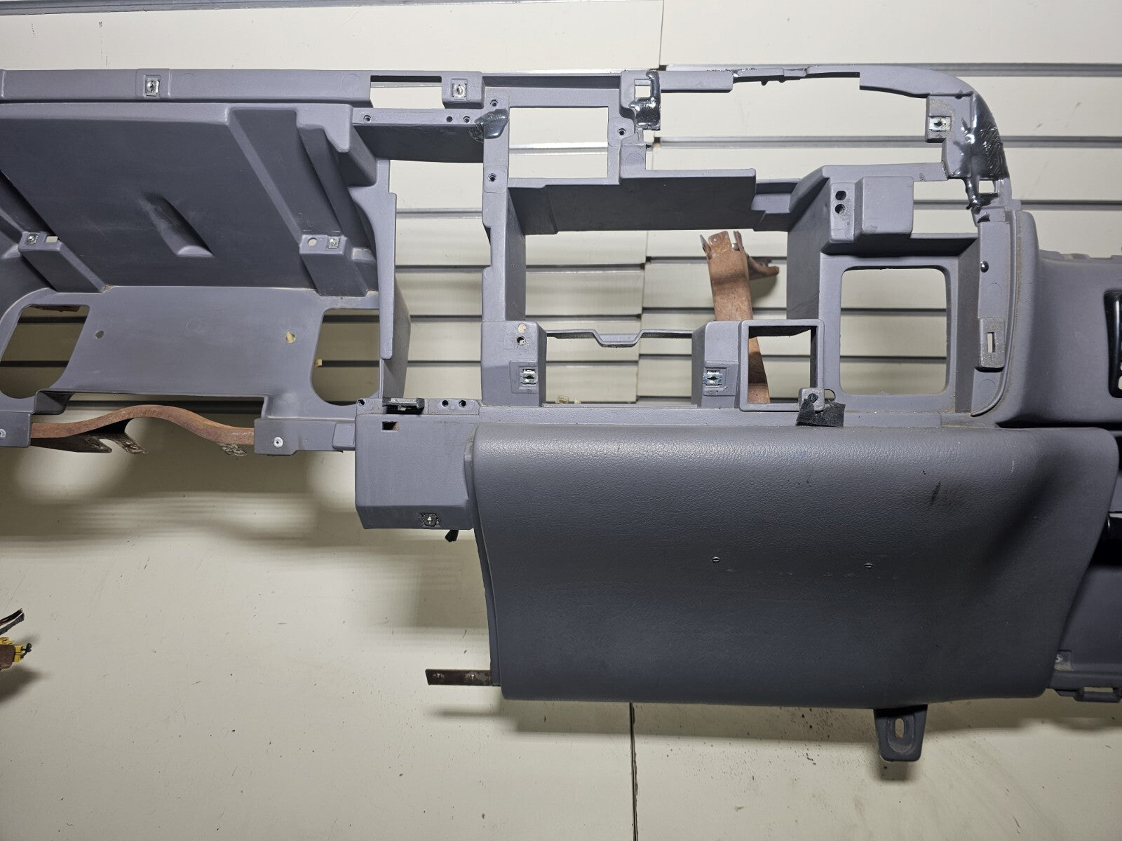 🔥94-97 Dodge Ram DASH DASHBOARD CORE Structure FRAME MOUNT LIGHT GRAY