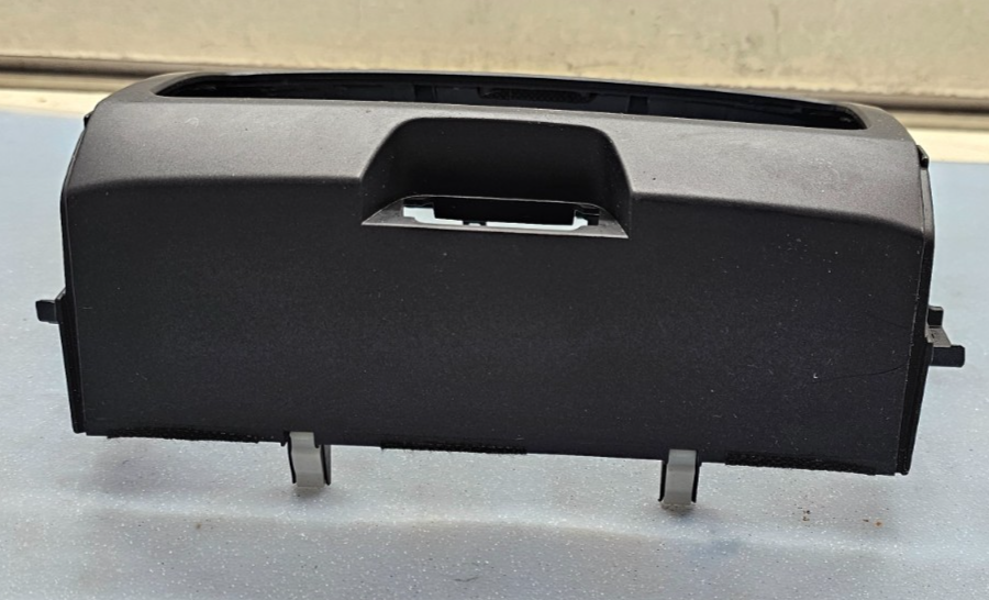 🔥2010-2014 Kia Sportage III Stereo Radio Fascia Panel Trim Kit 2-DIN Frame for