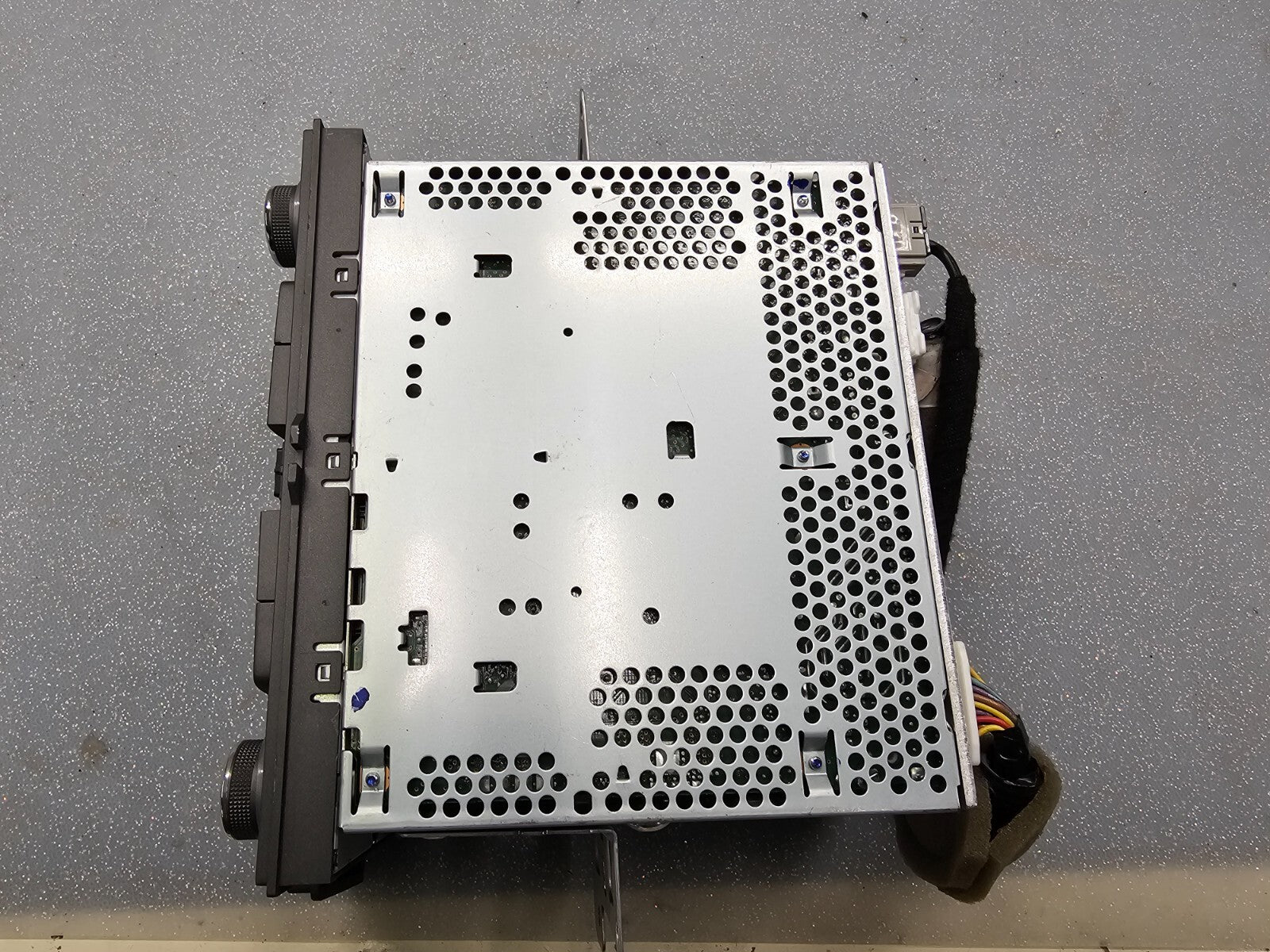 🔥2013 - 2014 Nissan Sentra AM FM CD Radio Receiver OEM LKQ
