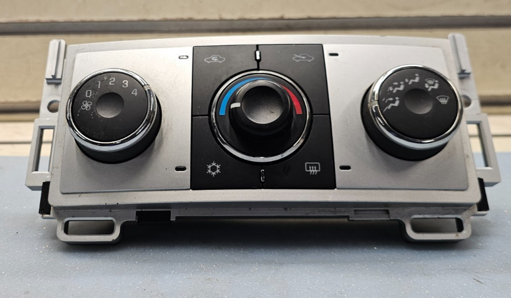 🔥08-12 Malibu Dash Heater Climate Temperature Control Air Conditioner Silver