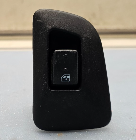 🔥03-06 Silverado Tahoe Suburban Yukon Sierra Left Rear Window Door Switch Black