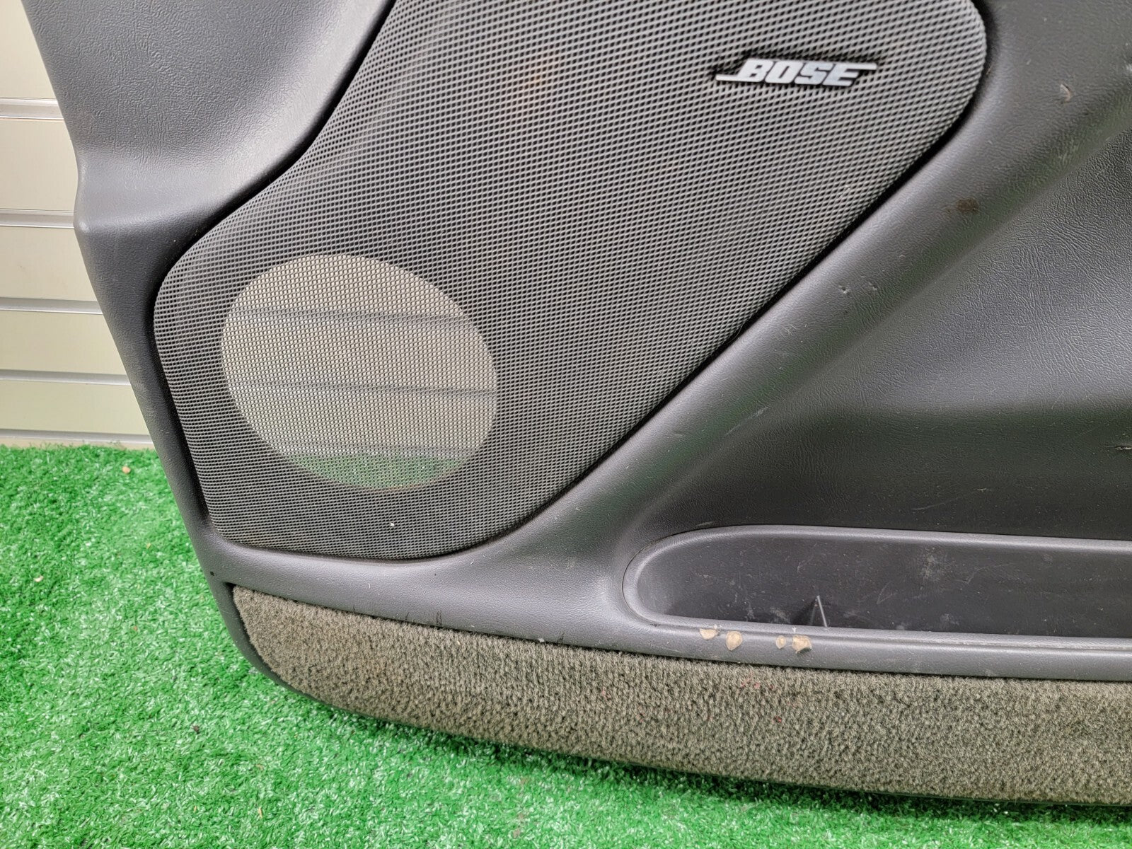 🔥03-06 Chevy Silverado SIERRA Door Panel Front Right passenger DARK GRAY D5