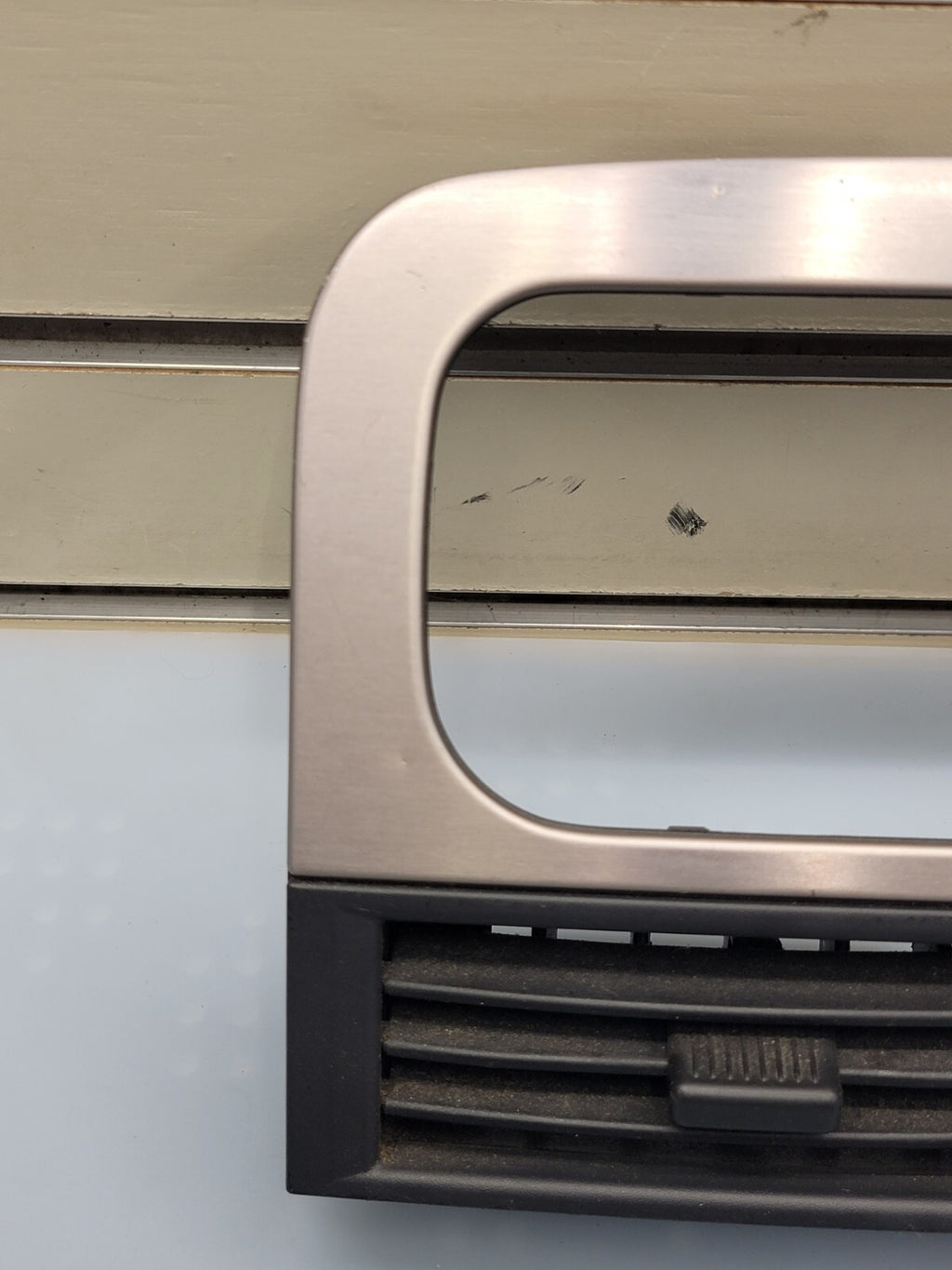 🔥99-04 Jeep Grand Cherokee Center Dash RADIO Bezel A/C Air Vent Trim silver