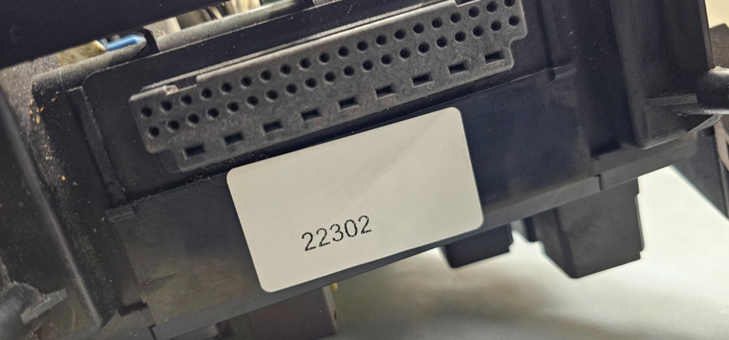 🔥02-05 Dodge Ram Engine TIPM Fuse Box Junction Body Control Distribution Module