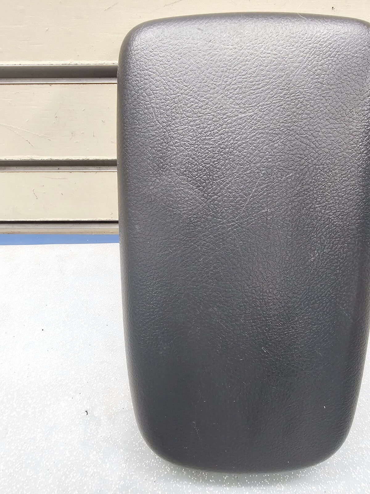 🔥09-13 TOYOTA COROLLA CENTER CONSOLE ARM REST LID TOP PAD COVER ASSEMBLY BLACK