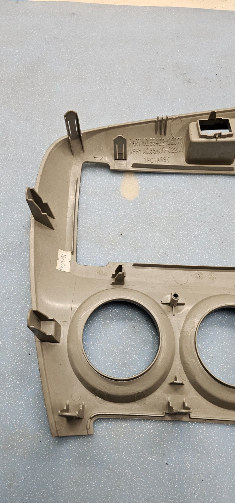 🔥09-13 Toyota Matrix / Pontiac Vibe Dash Radio Bezel Gray Silver Trim OEM