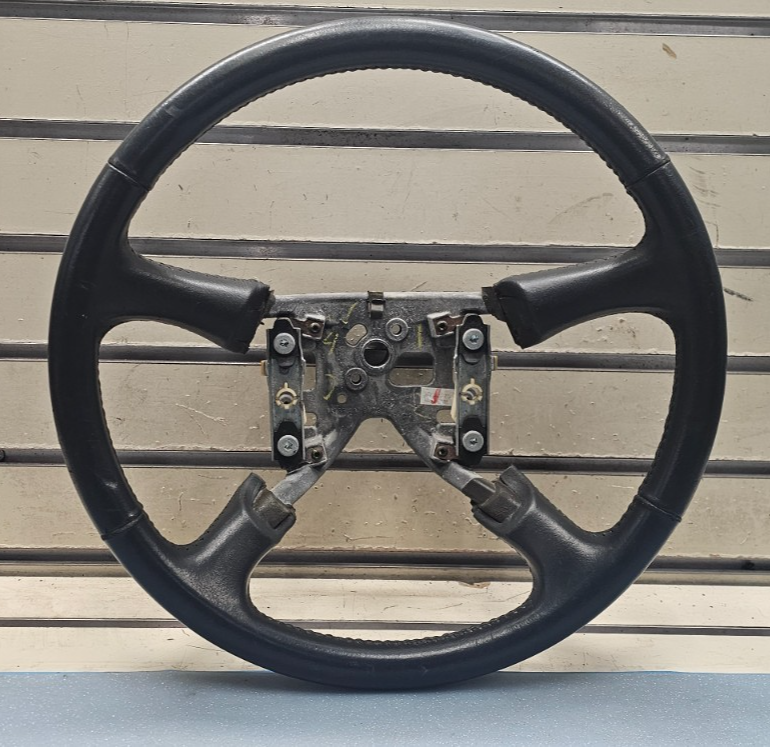 🔥99-02 Silverado Tahoe Suburban Blazer SONOMA Steering Wheel Leather black