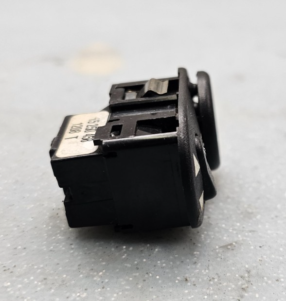 🔥2008-2012 Chevy Malibu Mirror Power Switch OEM BLACK