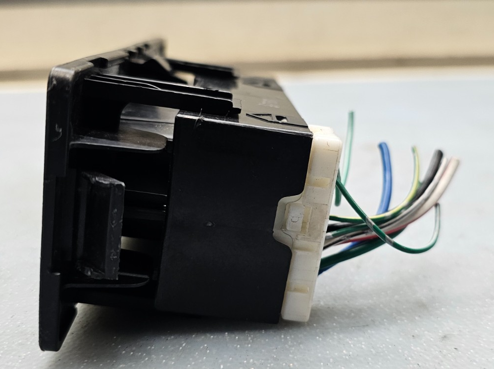 🔥04-15 TITAN ARMADA PASSENGER SIDE POWER WINDOW LOCK SWITCH ASSEMBLY BLACK OEM