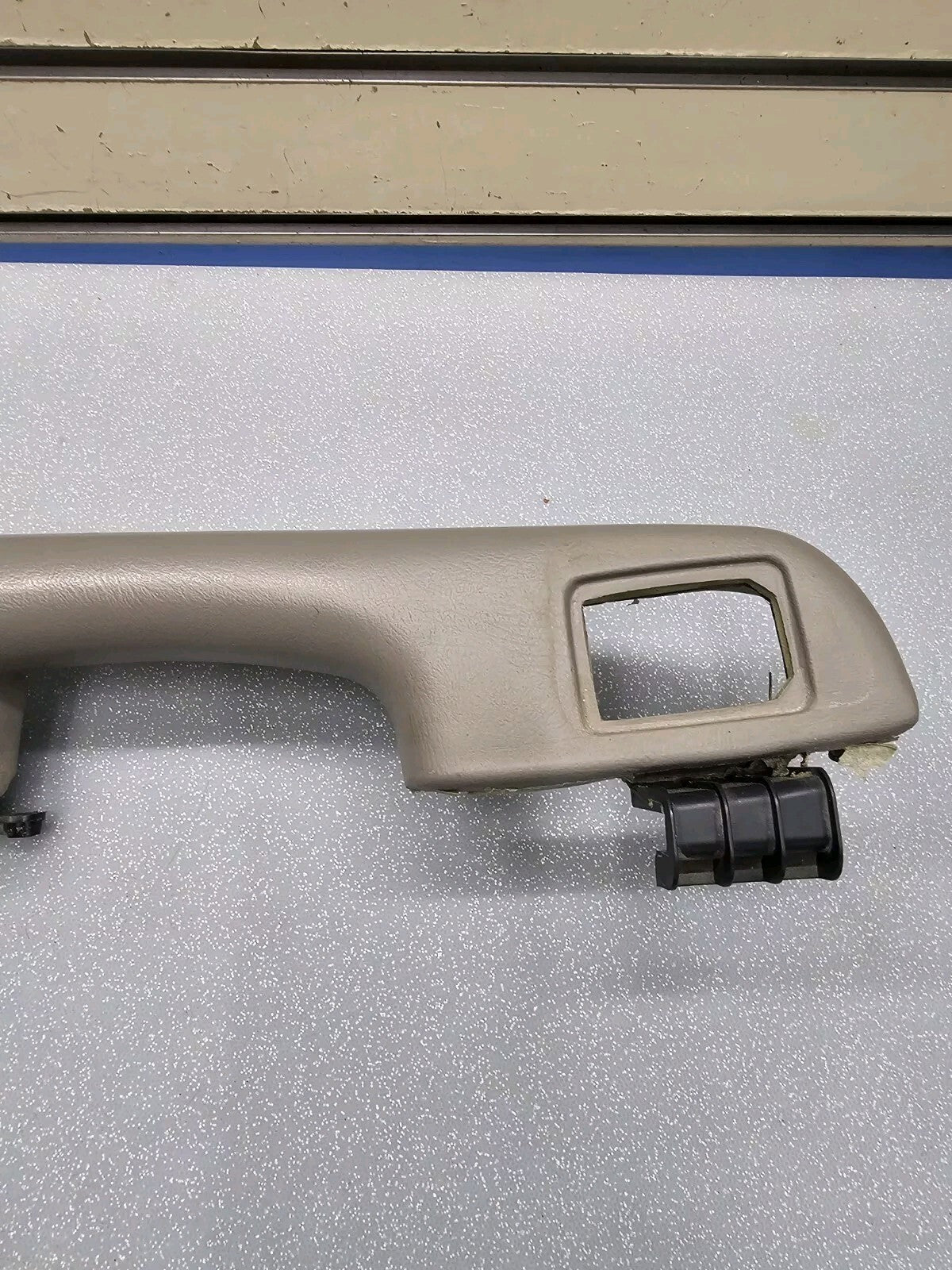 🔥99-06 Silverado SIERRA TAHOE Door Panel ARMREST Rear RIGHT Handle LIGHTGRAY H3