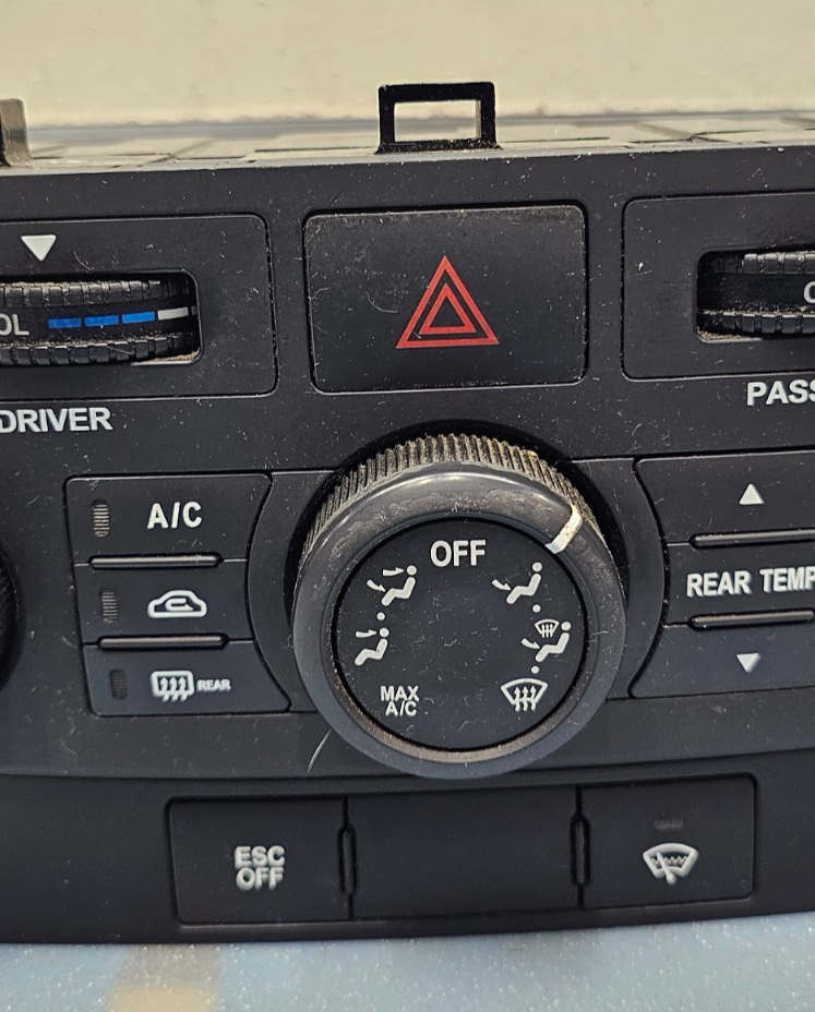 🔥06-14 Sedona Entourage Dash A/C HVAC Heater Temperature Climate Control Black