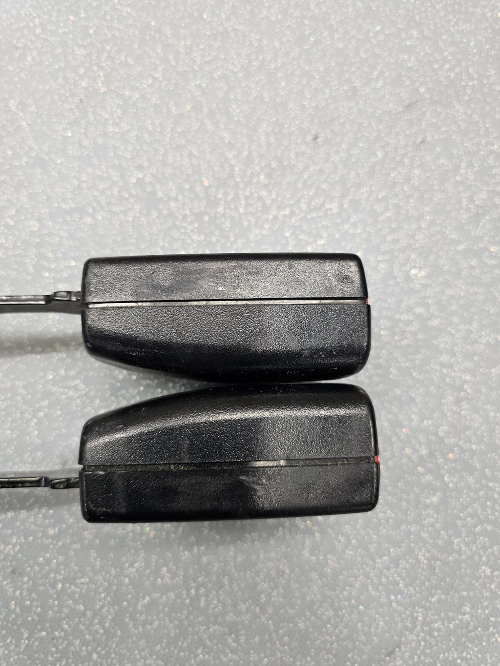 07-13 Chevrolet Silverado Sierra Extended Cab Rear Double Seat Belt buckle Latch