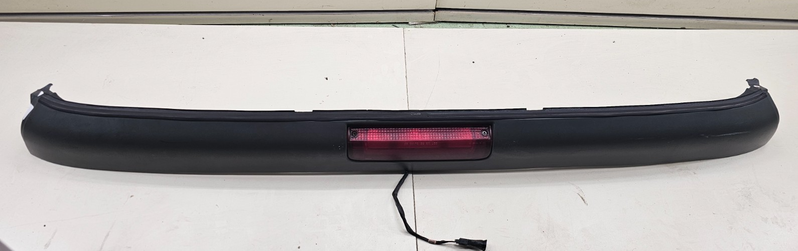 🔥03-20 Chevrolet Express GMC Savana 3rd Third Brake Light Trim Spoiler Black