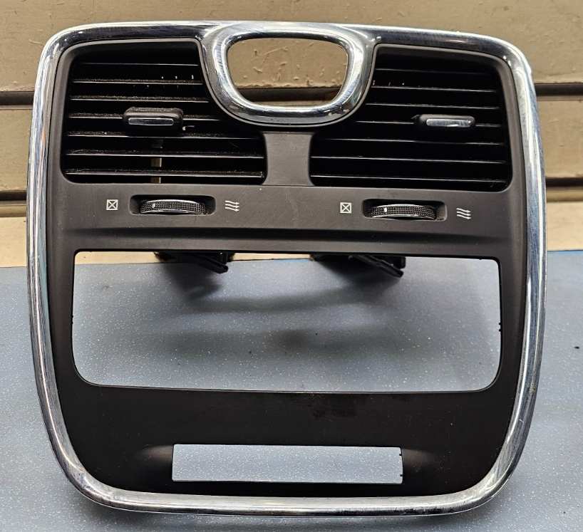 🔥11-16 TOWN COUNTRY GRAND CARAVAN DASH RADIO BEZEL TRIM INSTRUMENT PANEL BLACK