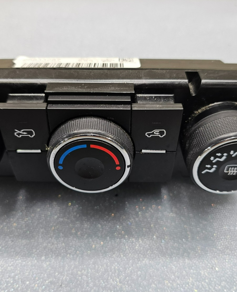 🔥07-09 CHEVY EQUINOX DASH CENTER AC HEATER CLIMATE TEMPERATURE CONTROL UNIT OEM
