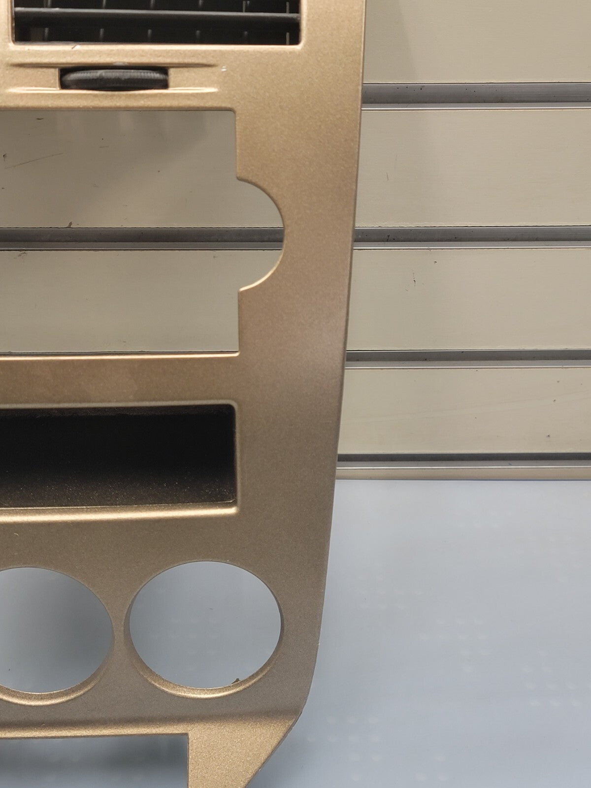🔥07-09 Dodge CALIBER Dash Radio Center BEZEL Climate Dash Trim Vents golden B15