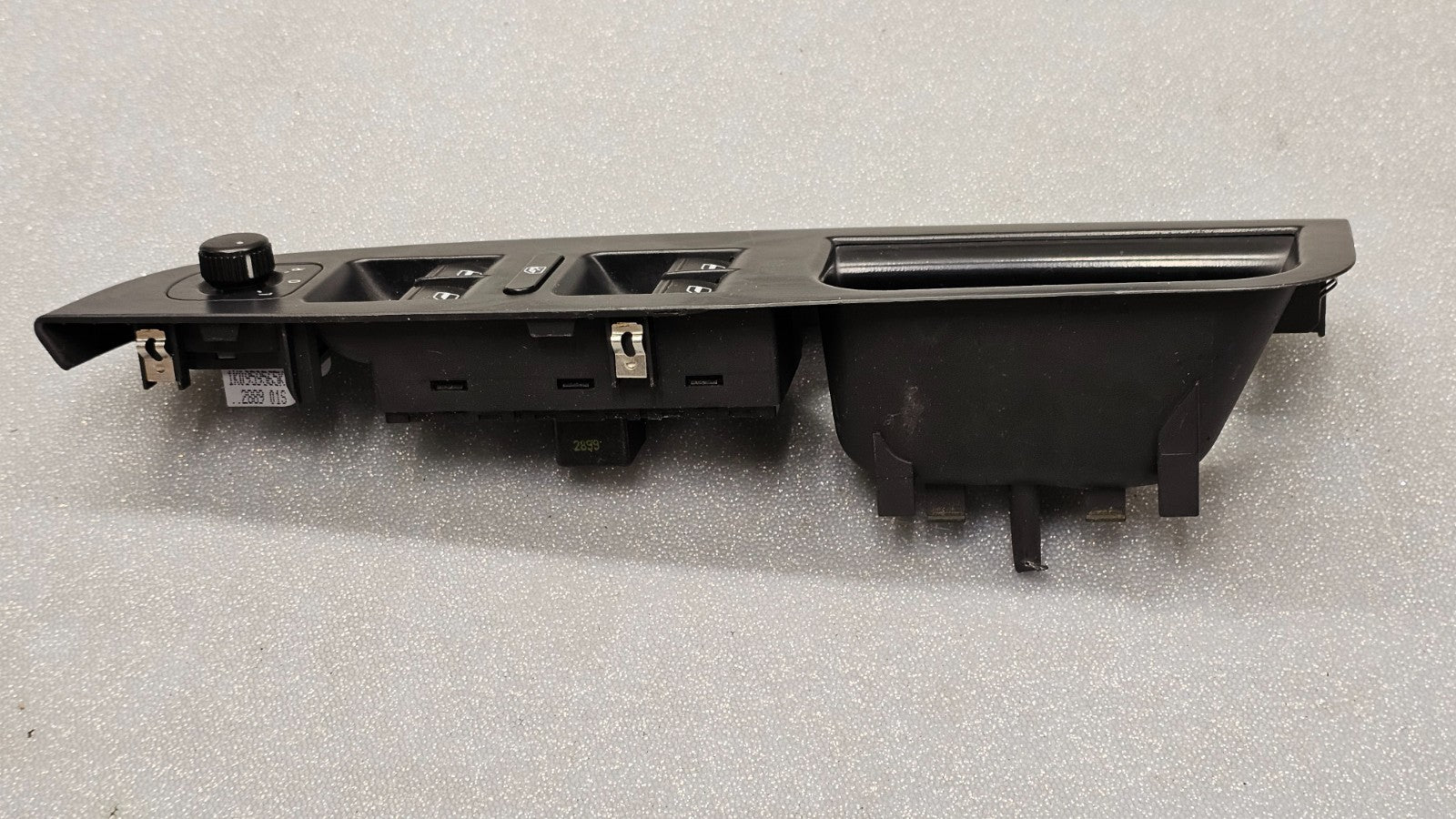 05-10 Passat Golf Jetta Rabbit Left Driver Door Master Power Window Switch Black