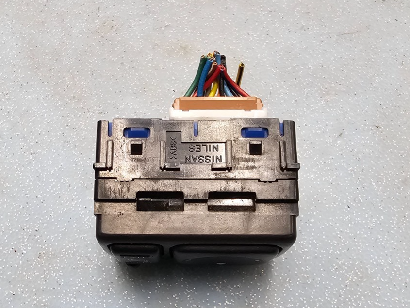 🔥04-17 Nissan Titan Infiniti FX35 QX70 Wing Mirror Control Switch BLACK OEM