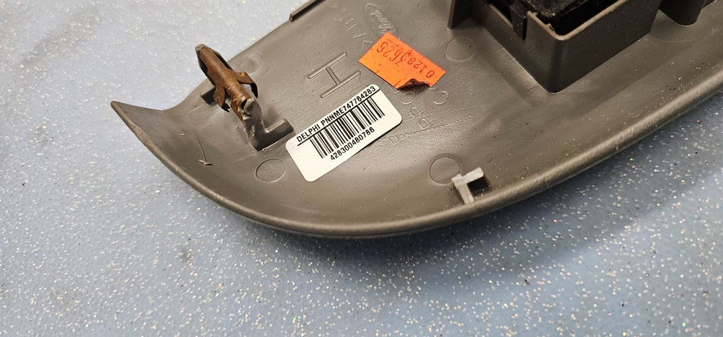🔥03-06 Ford Expedition Left Driver Master Power Window Lock Seat Switch GRAY