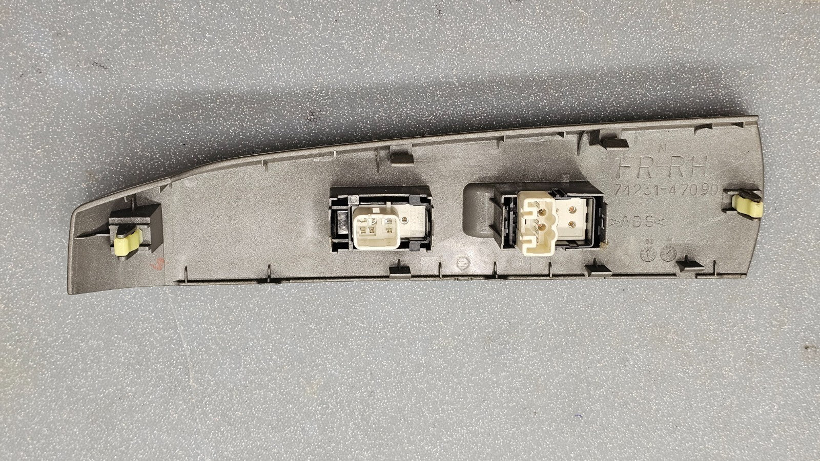 🔥04-09 TOYOTA PRIUS RIGHT PASSENGER POWER DOOR WINDOW SWITCH LOCK SILVER OEM