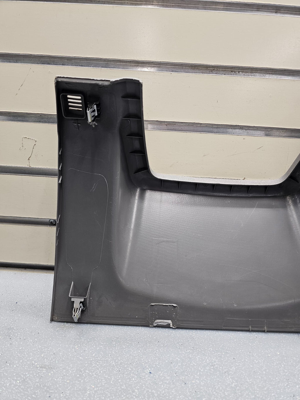 🔥09-17 Traverse Knee Bolster Trim Left Driver Front Dash Lower Cover Gray OEM