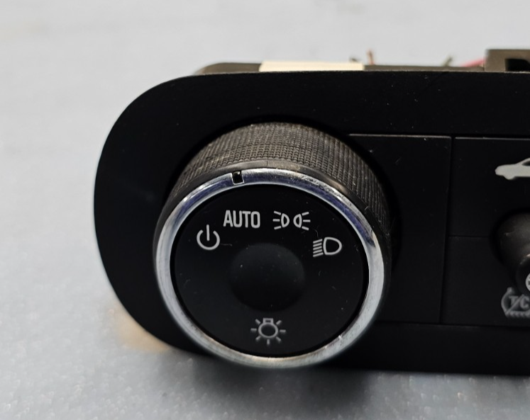 🔥06-11 CHEVY IMPALA HEADLIGHT LAMP FOG TRACTION CONTROL SWITCH BLACK ASSEMBLY