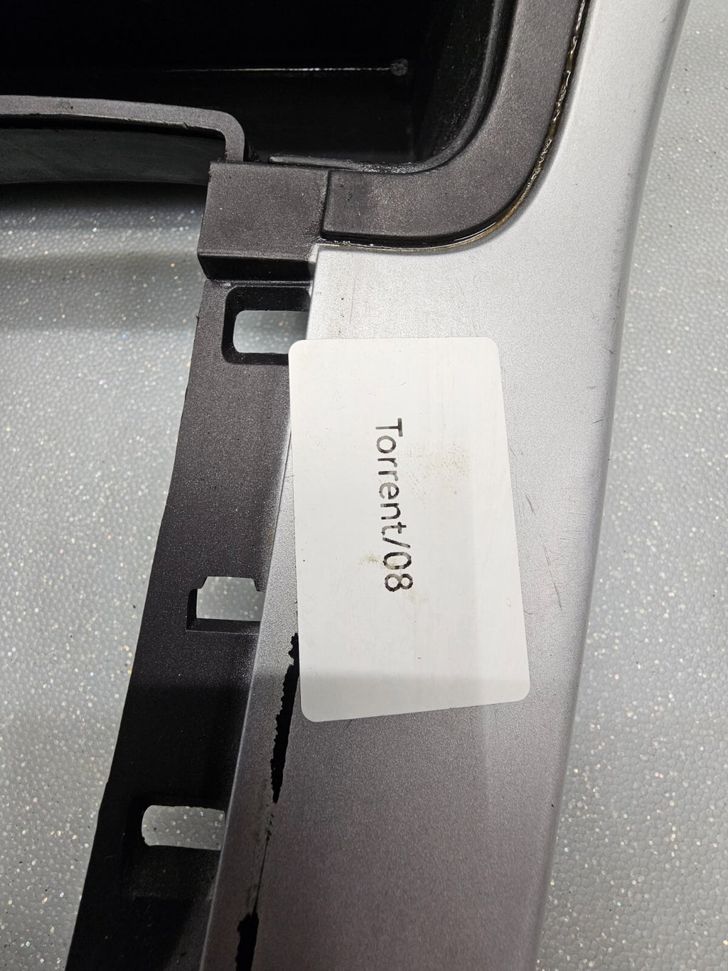 🔥07-09 Pontiac Torrent Center Dash Radio Climate Control Cover Bezel Trim OEM
