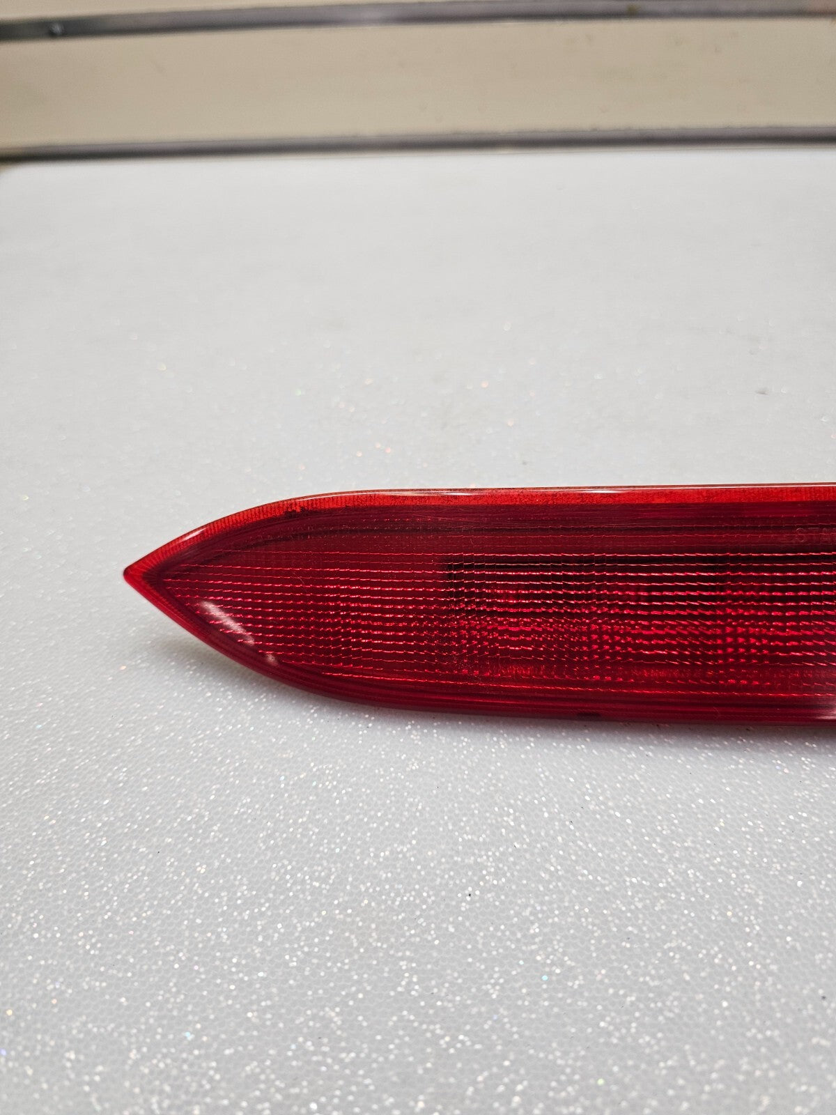 08-15 Nissan Rogue High Mounted Stop Third Brake Light Tail Light Lamp Assembly