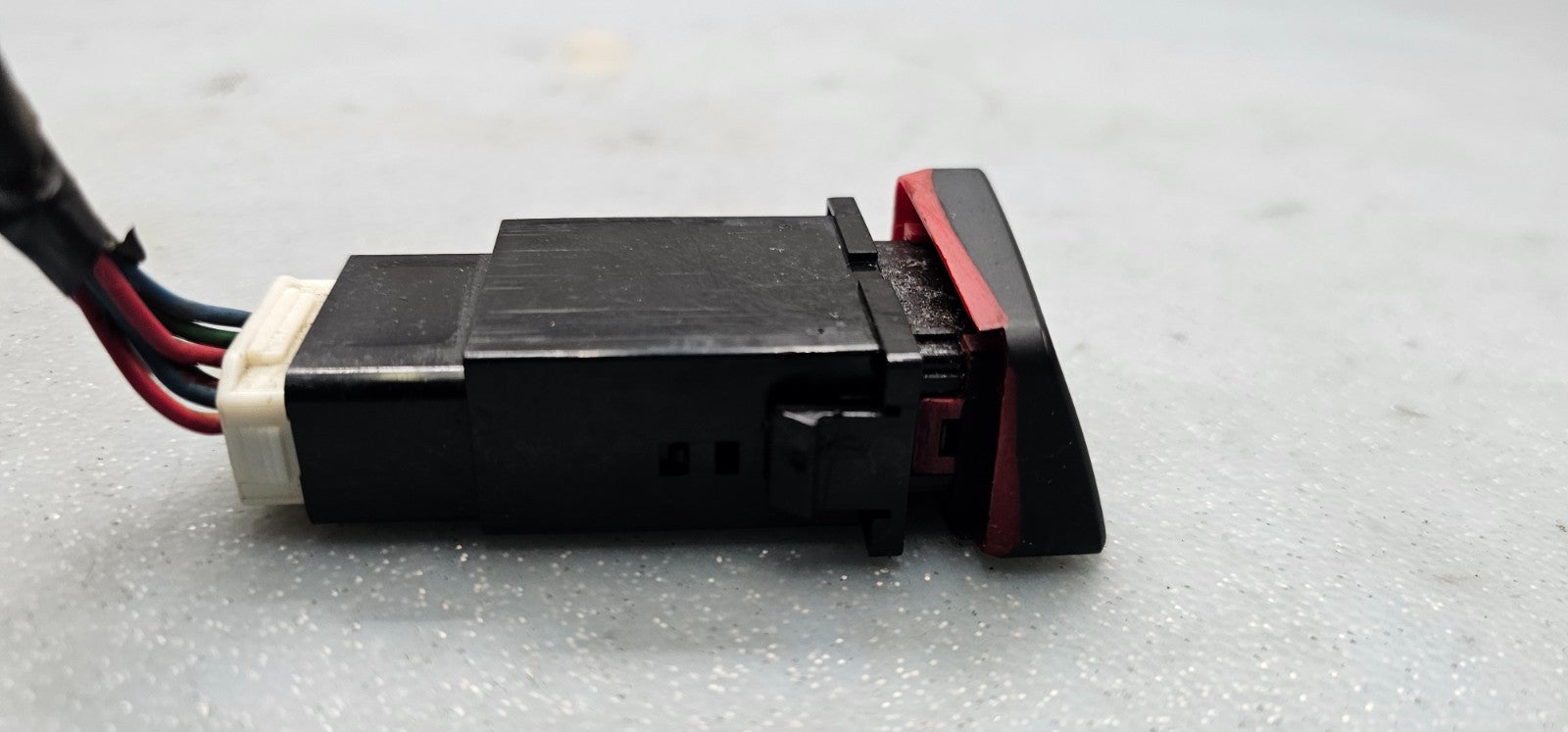🔥01-05 SONATA OPTIMA Hazard Warning Emergency Light Dash Flasher Switch Black