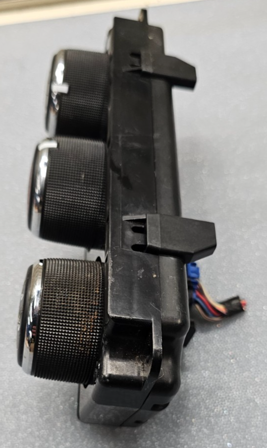 🔥10-12 Liberty Nitro Dash A/C Heater Temperature Climate Control Conditioning