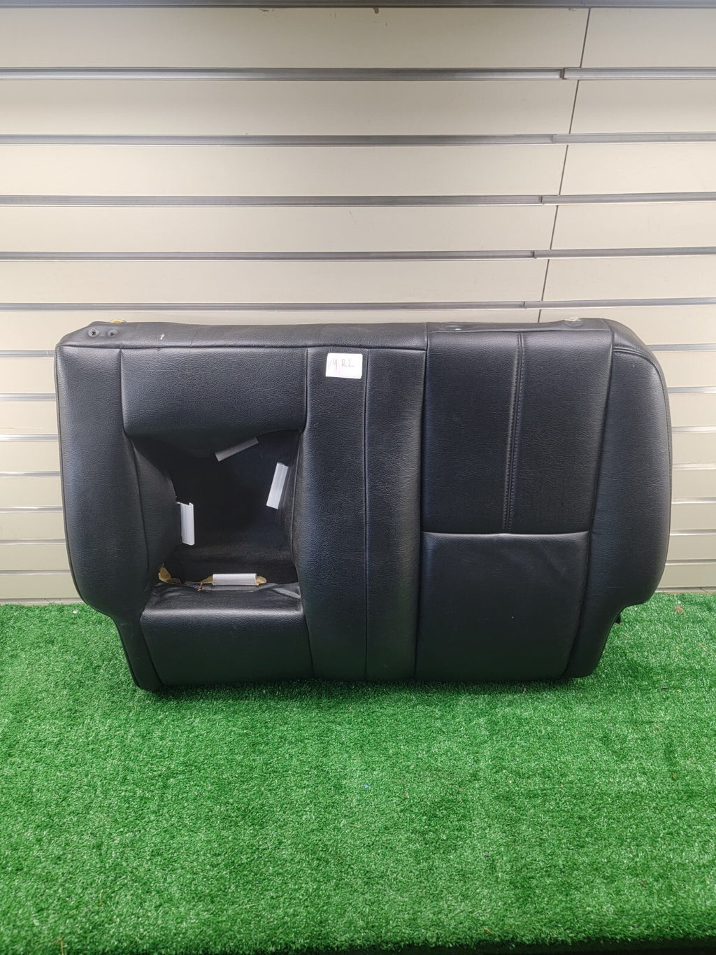 🔥07-13 GMC Sierra upper seat rest cushion rear left leather black V4