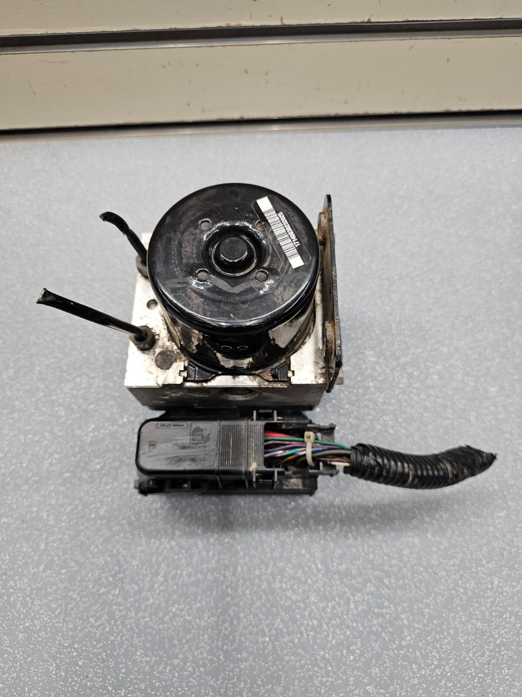 12-13 Ford Fiesta ABS Anti-Lock Brake Pump Motor Actuator Module Assembly OEM