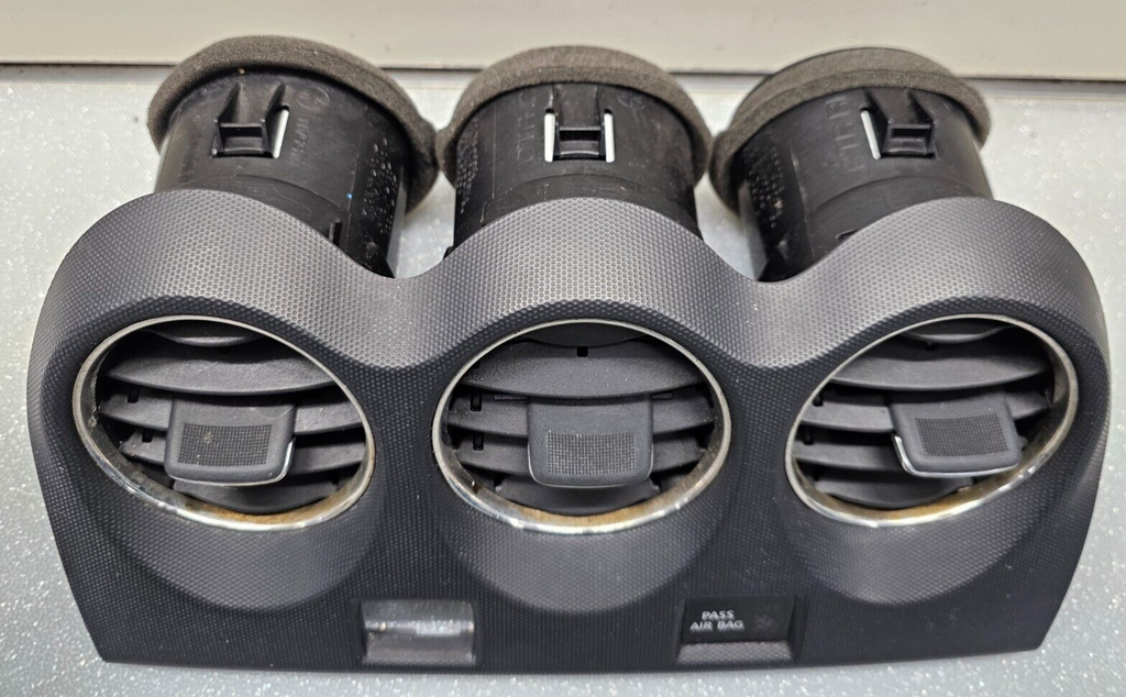 🔥07-12 Nissan ALTIMA Dash Center AIR VENTS w/Hazzard switch Assembly BLACK V10