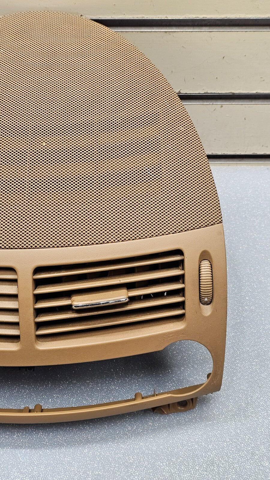 🔥07-09 Mercedes W211 E550 E320 Center Dash AC Heater Air Vent Speaker Cover Tan