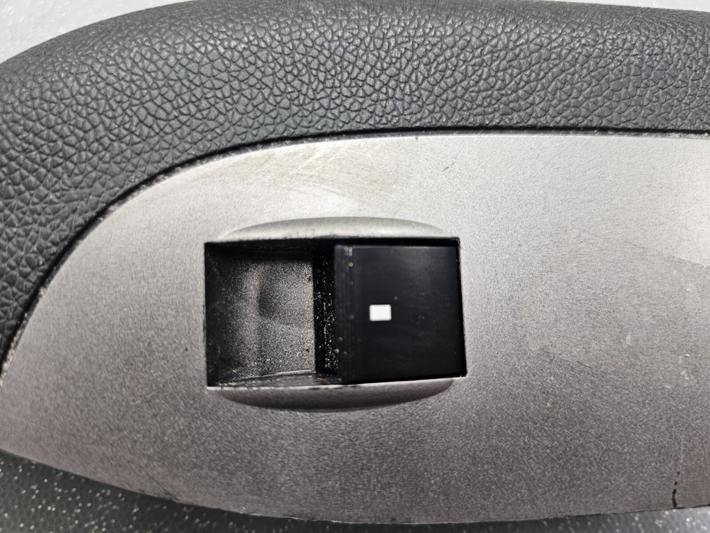 🔥07-14 SILVERADO SIKERRA REAR LEFT DRIVER POWER WINDOW SWITCH SILVER/GRAY WS47