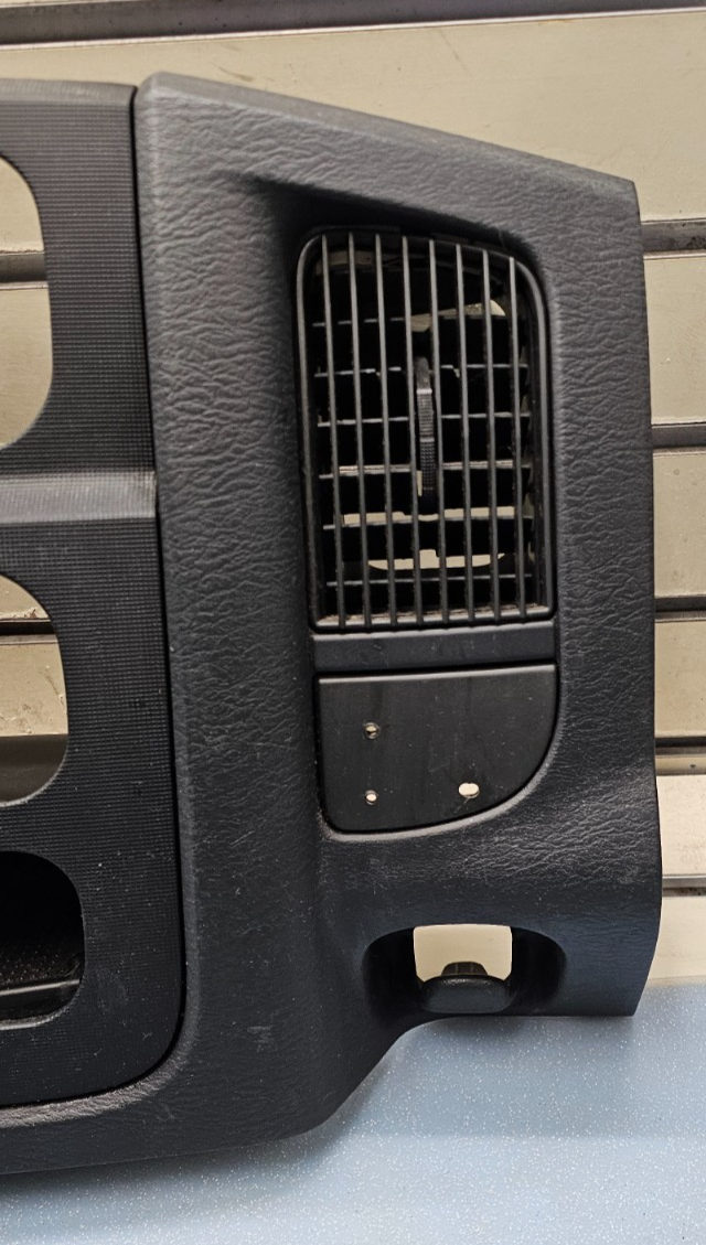 🔥02-05 Dodge RAM Dash RADIO Bezel Climate Trim Panel   Vents Storage BLACK B10