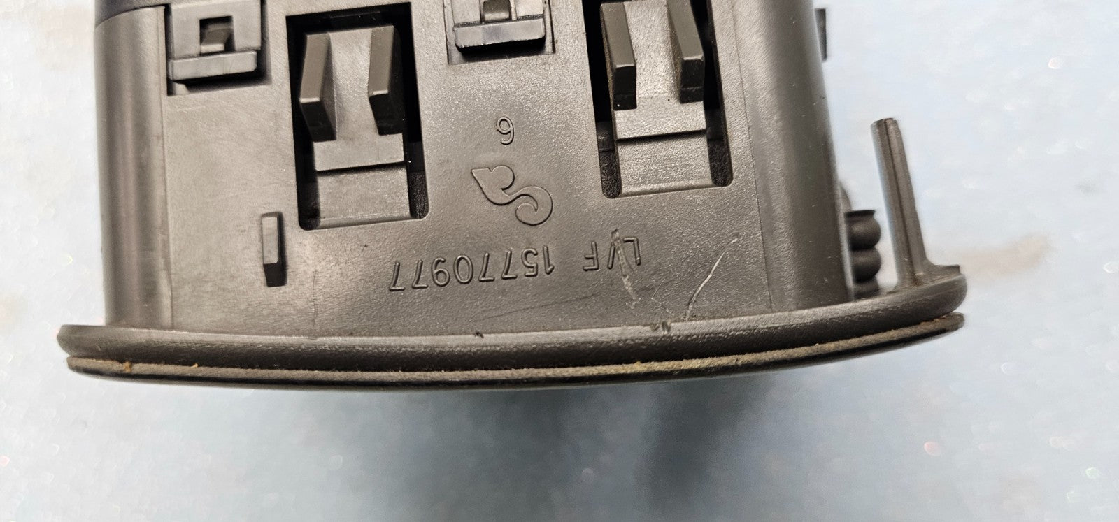 🔥99-06 Silverado Sierra Right Passenger Dash A/C HVAC AC Heater Air Vent Tan