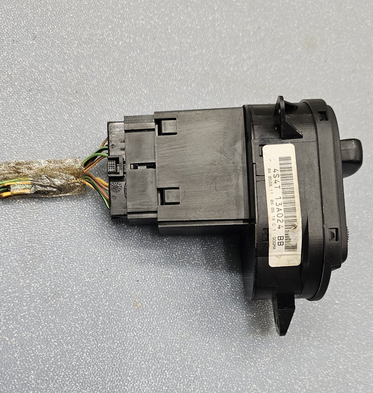 04-07 Ford Focus Dash Headlight Lamp Control Switch Head Fog Light Toggle Switch
