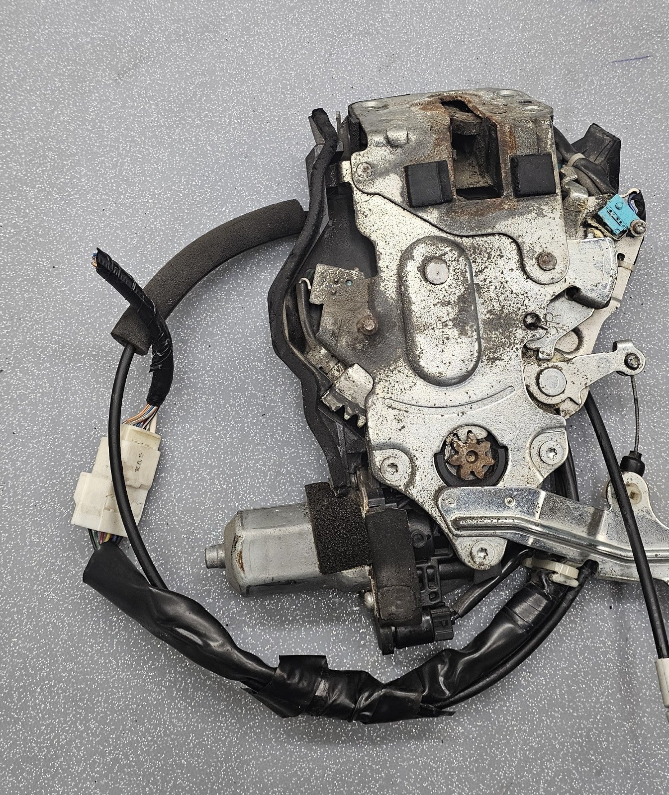 🔥 04-10 TOYOTA SIENNA REAR RIGHT POWER SLIDING DOOR LOCK LATCH ACTUATOR OEM