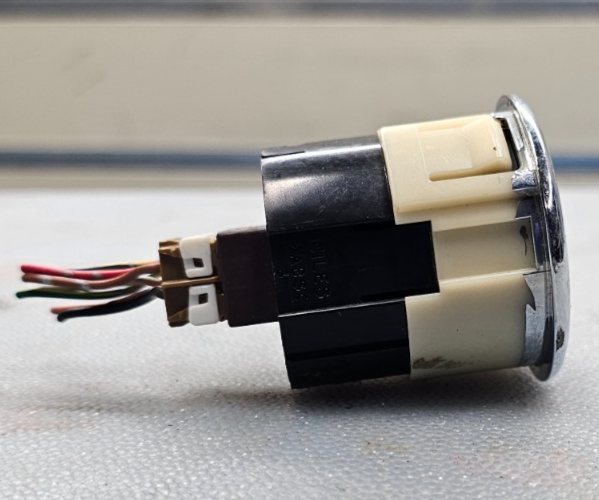 🔥06-08 Infiniti M35 3.5L ENGINE START STOP PUSH BUTTON SWITCH IGNITION STARTER
