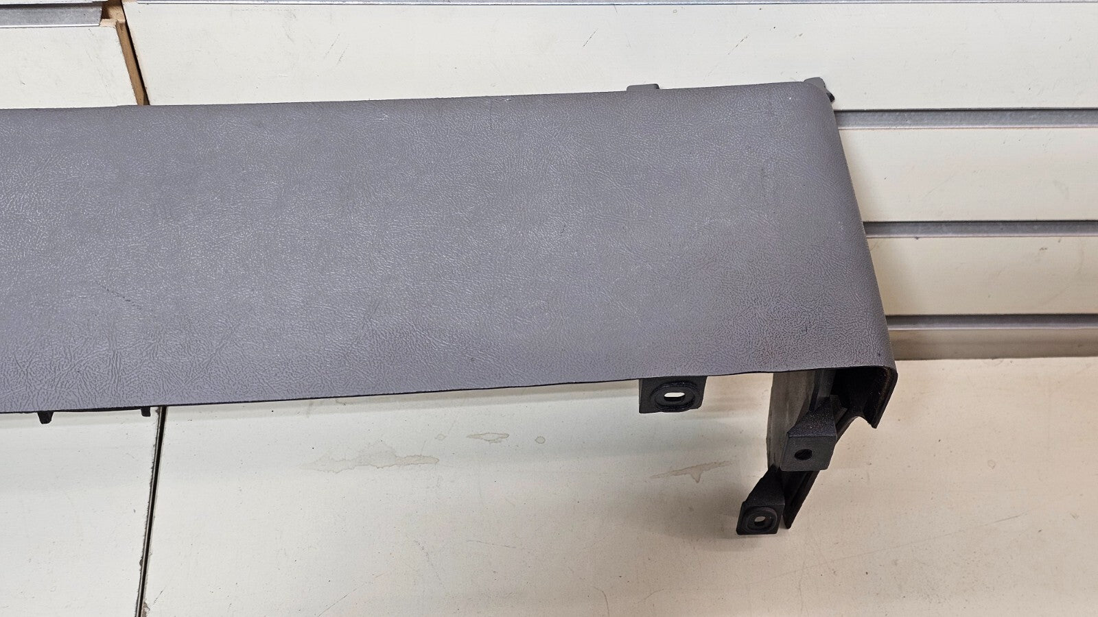 88-94 CHEVY GMC C/K SUBURBAN BLAZER Instrument Cluster Gauge Dash Bezel Gray C2