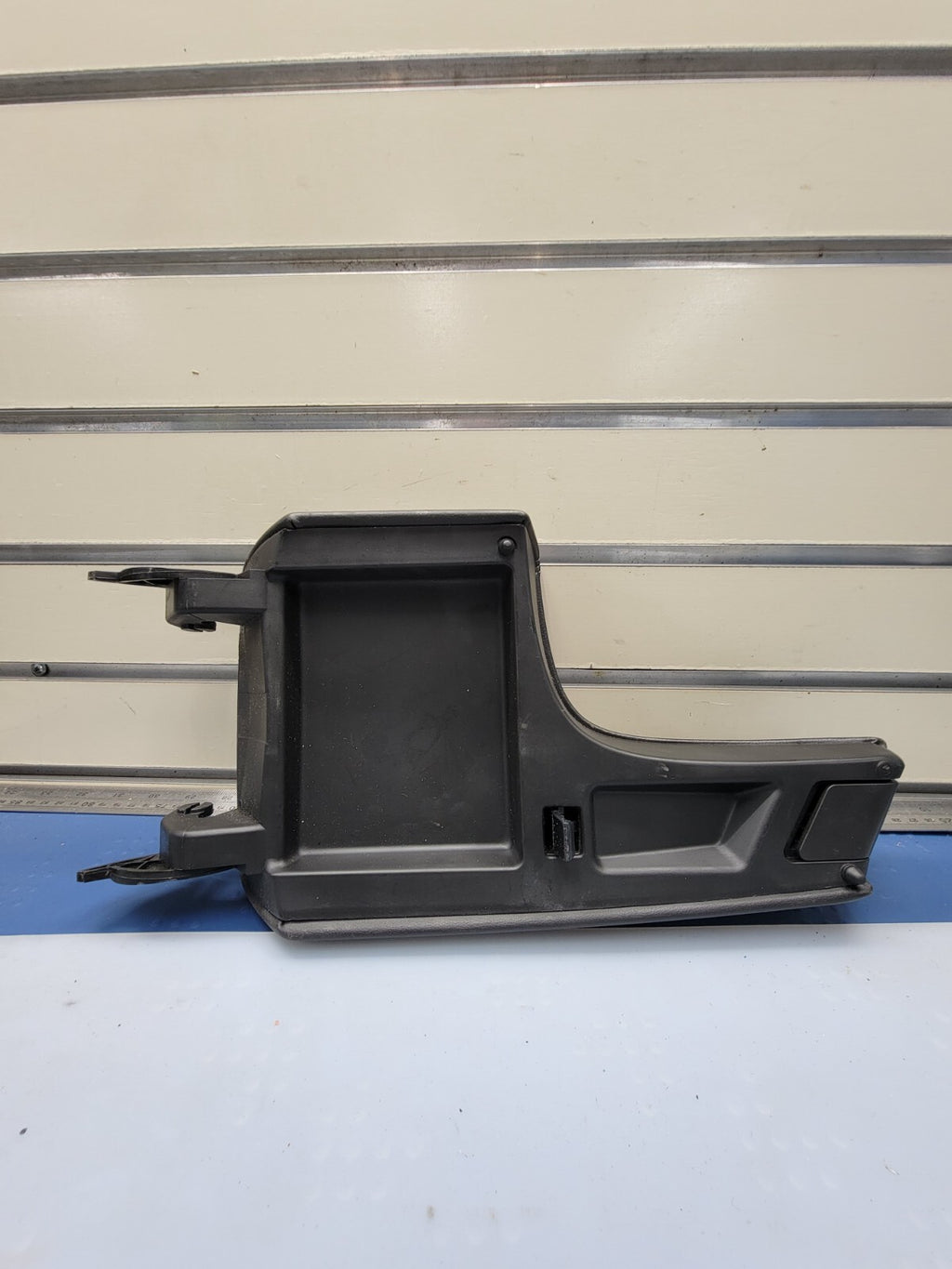 🔥2011-2017 Buick Regal Center Console Armrest Arm Rest Lid Black Leather
