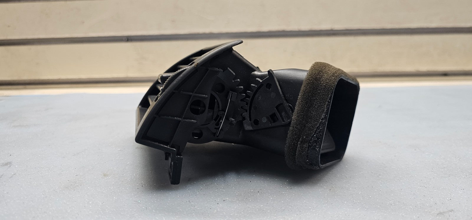 🔥01-06 BMW E46 325 330 M3 LEFT DRIVER DASH AC A/C HVAC AIR VENT HEATER BLACK