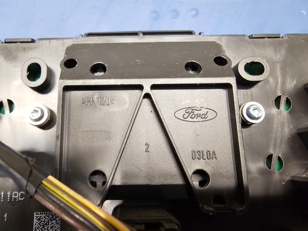🔥12-14 FOCUS CENTER DASH AM FM RADIO STEREO CONTROL TRIM PANEL ASSEMBLY OEM