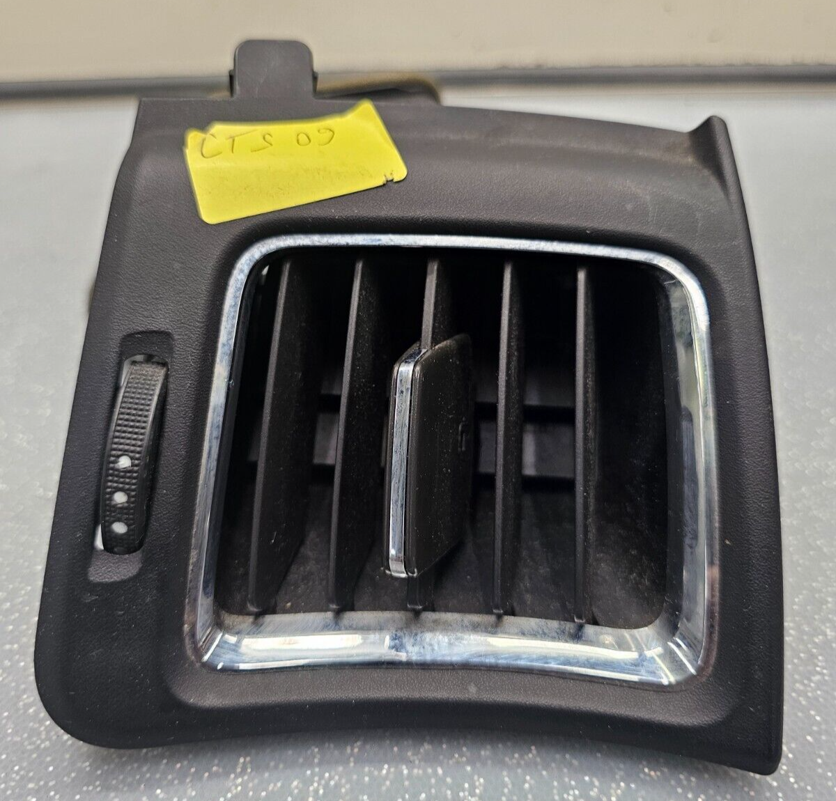 08-14 Cadillac CTS Passenger Dash Air Vent Heater Conditioner Filter BLACK VT35