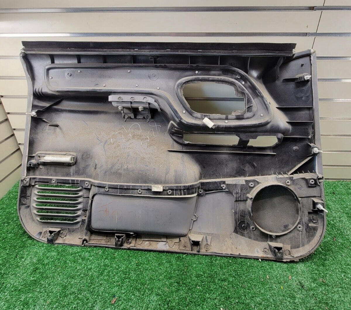 🔥95-99 Chevy GMC Silverado C/K DOOR PANEL Front Passenger Right Gray OEM D2