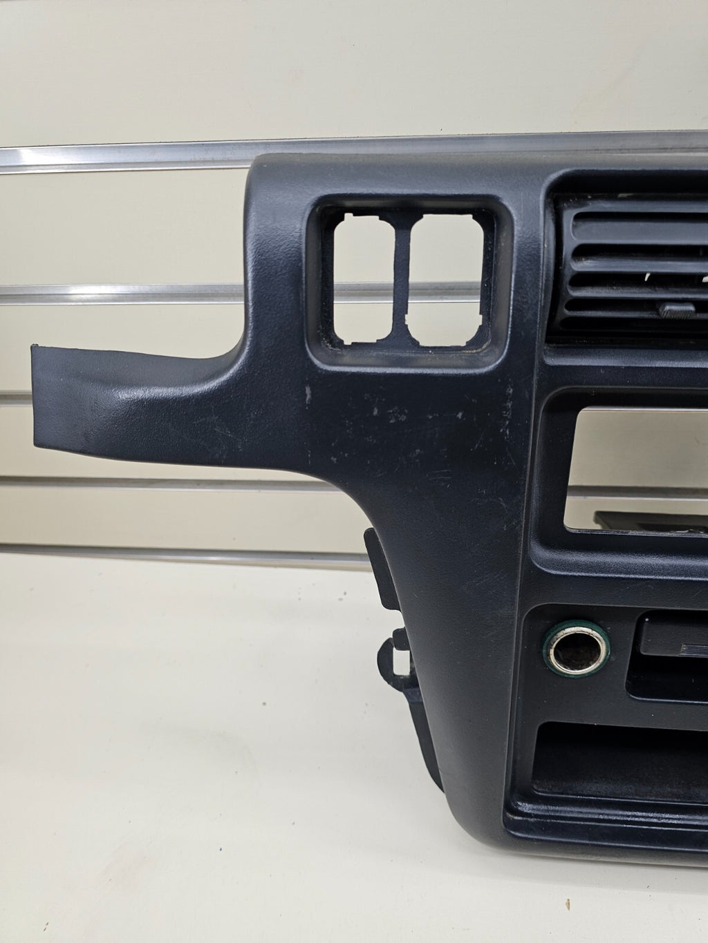 🔥92-97 FORD AEROSTAR DASH AM FM RADIO STEREO DISPLAY CLIMATE BEZEL PANEL BLACK