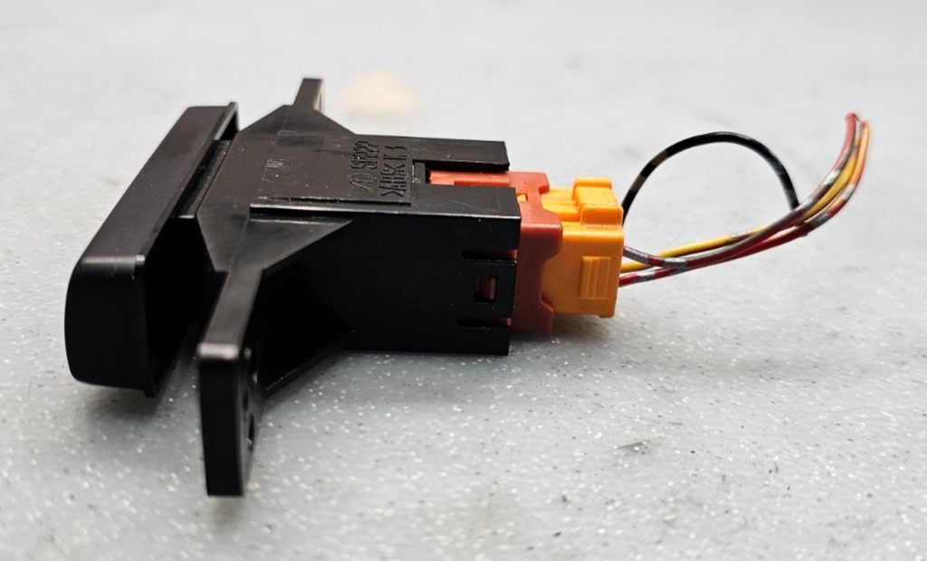 🔥06-08 Suzuki Grand Vitara Hazard WARNING LIGHTS switch sp222k2 Black