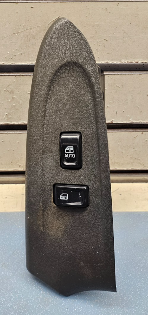🔥02-05 CHEVY TRAILBLAZER Window Switch Front RIGHT Passenger Side GRAY OEM